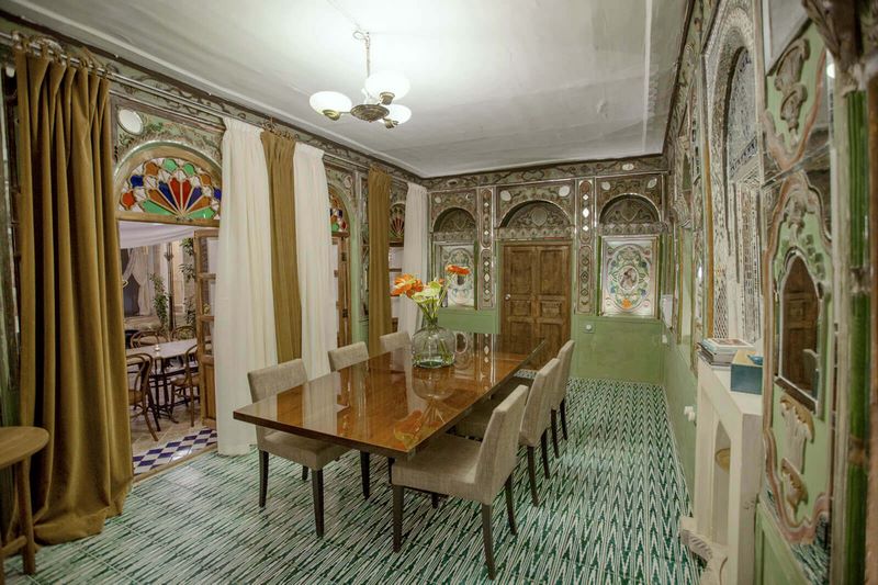 سنتی درب شازده شیراز