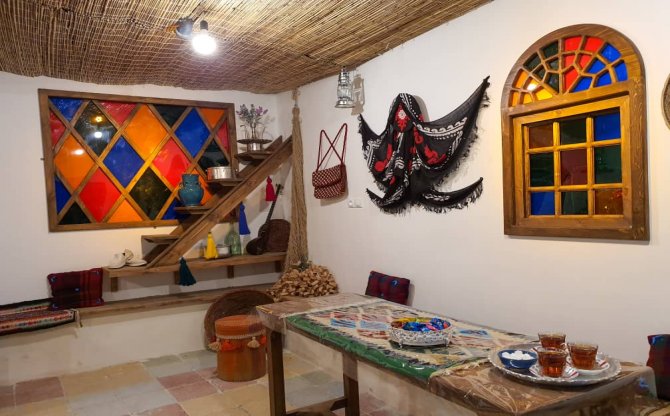 بوم گردی میلکان کرمانشاه