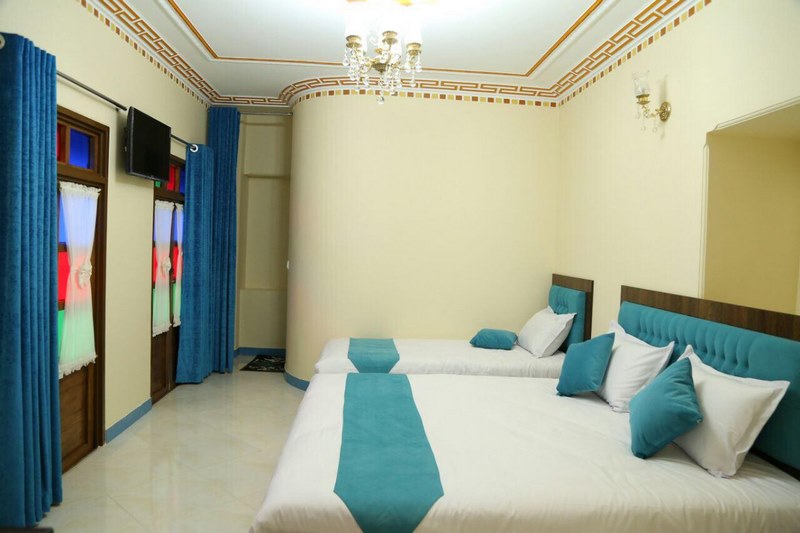 پنج دری شیراز