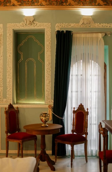 خانه سنتی والاد شیراز