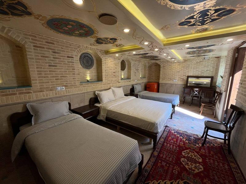 بوتیک روزبهان شیراز