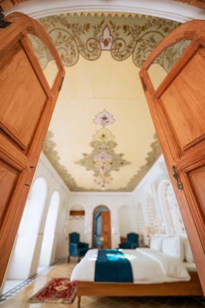سنتی مهربانو شیراز
